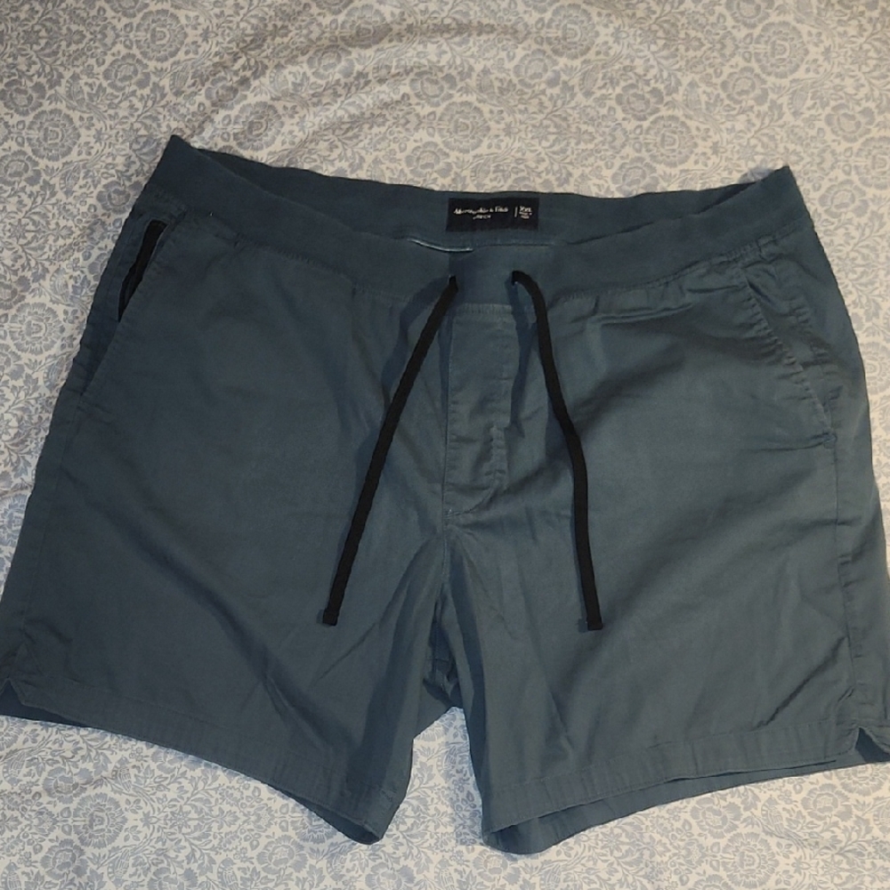 Abercrombie & Fitch XXL Men's Blue Drawstring Shorts